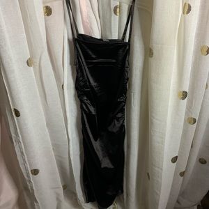 boutique , H&M or fashion nova